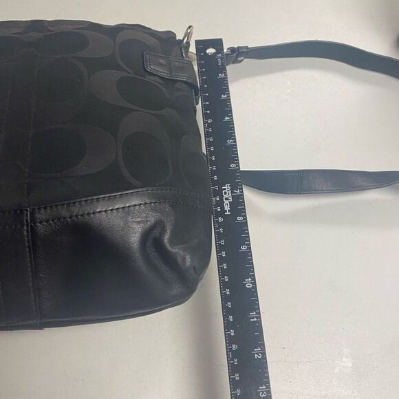 COACH F18862 Black Signature Chain Leather Canvas Crossbody Shoulder Bag SEE DES - Picture 6 of 10